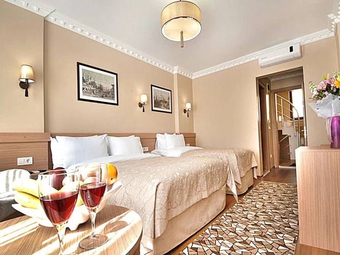 Superior Quadruple room
