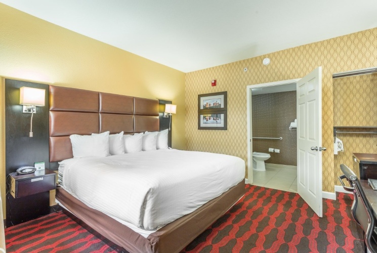 Standard Double room with courtyard view