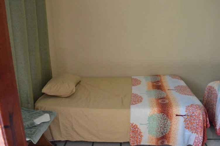 1 Bedroom Standard Twin Family room