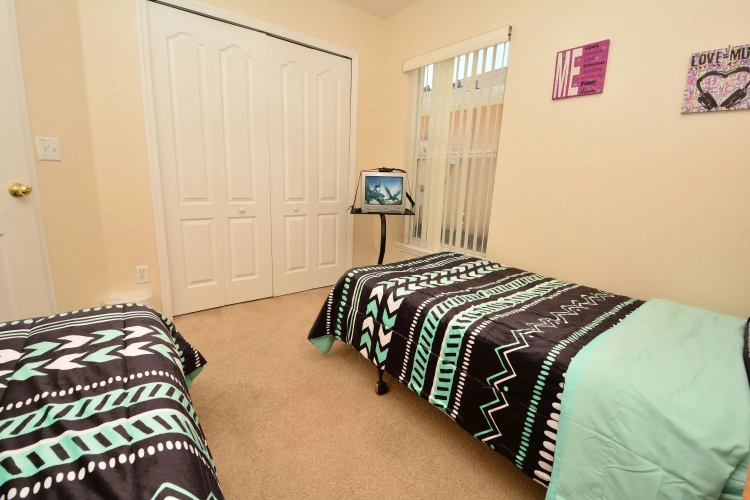 3 Bedrooms Villa