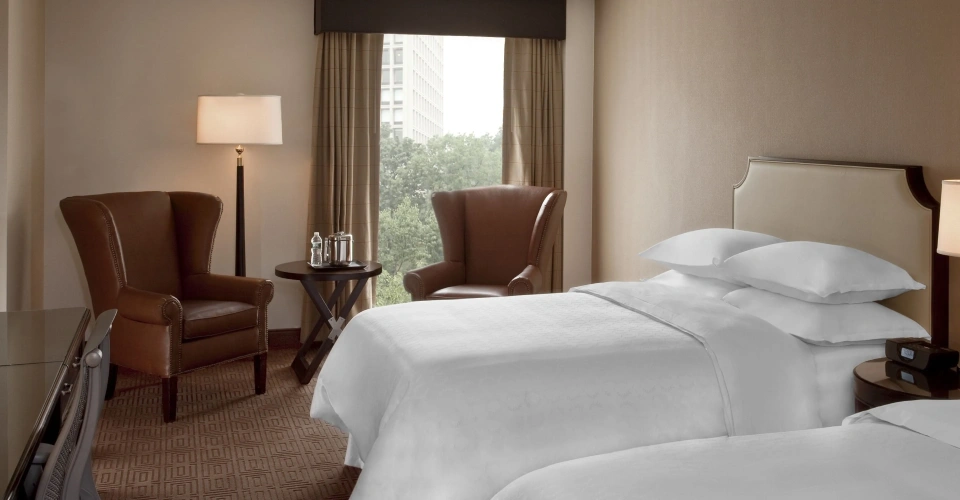 Standard Quadruple Club room