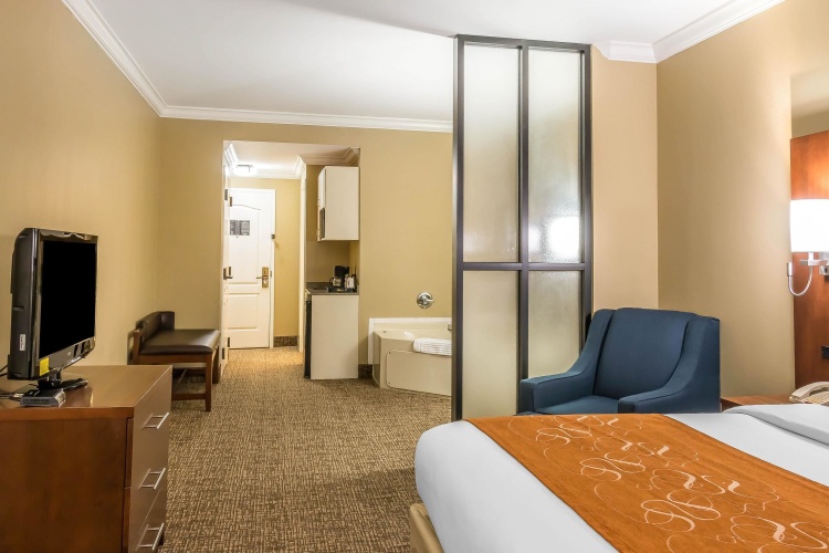 Double Suite