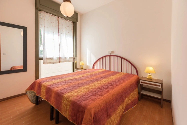 1 Bedroom Apartment with balcony and with city view