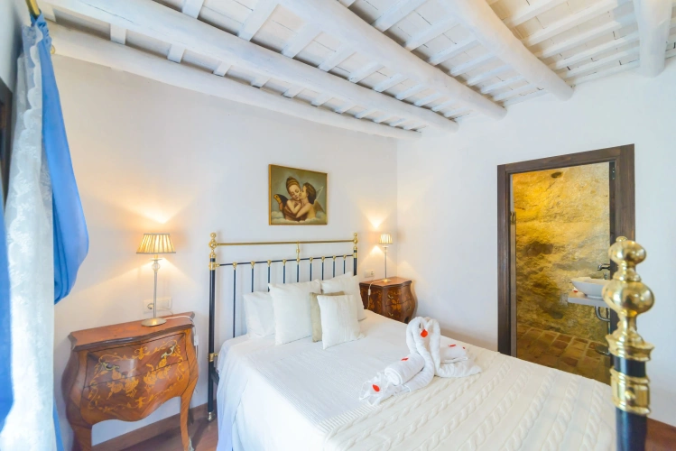 2 Bedrooms Double Cottage