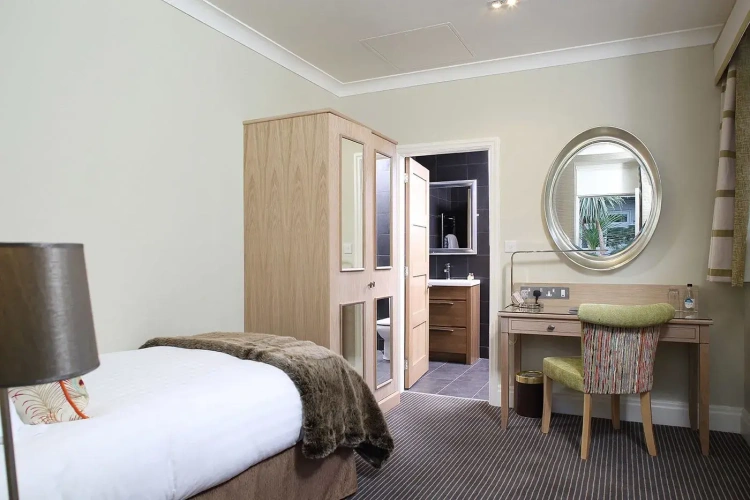 Standard Single room