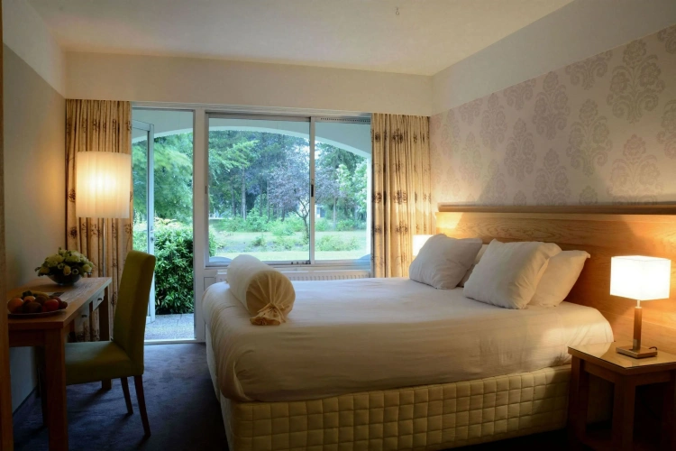 Suite with balcony