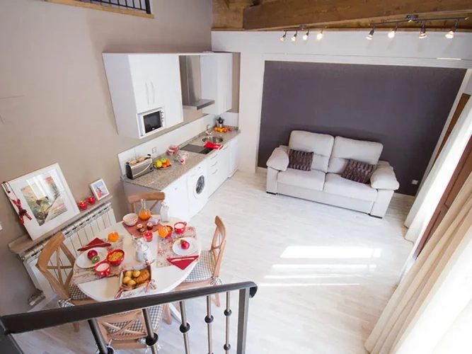 1 Bedroom Apartment