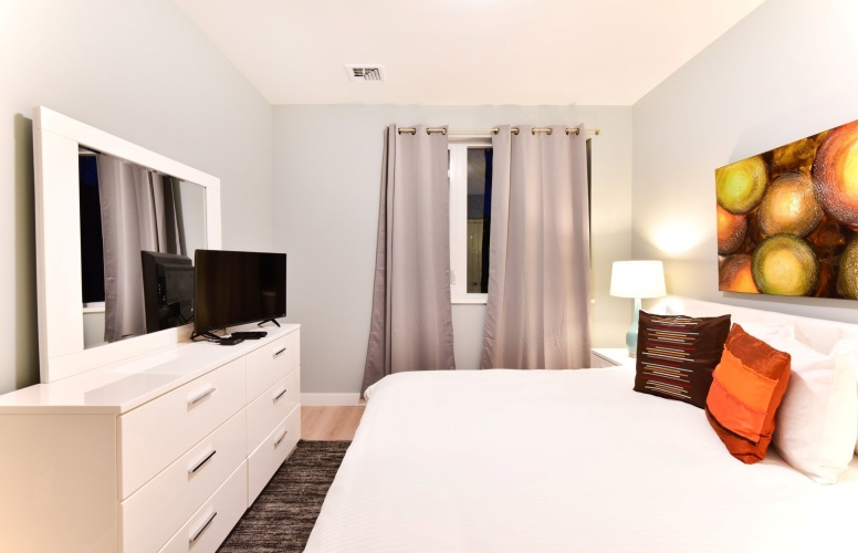 2 Bedrooms Classic Apartment
