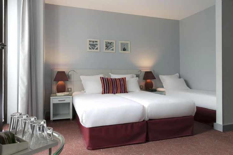 Standard Quadruple room