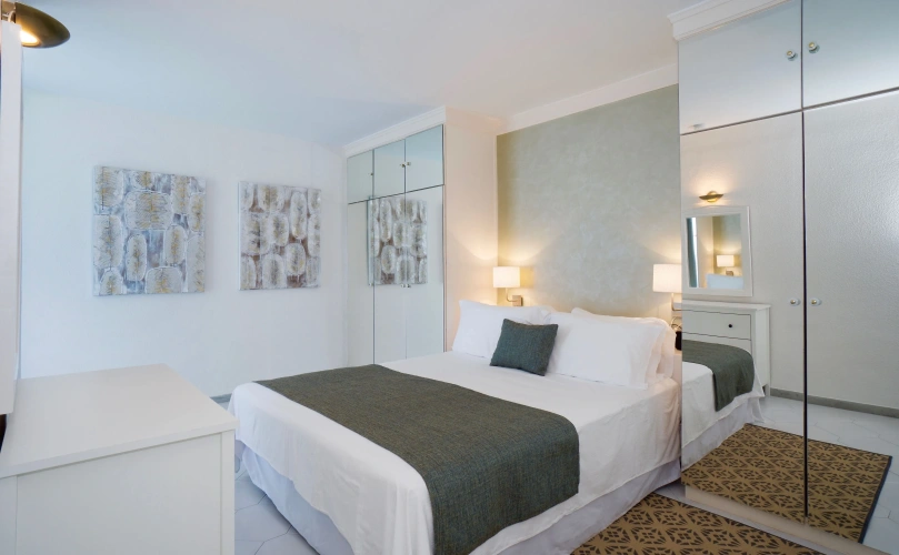 1 Bedroom Double Apartment