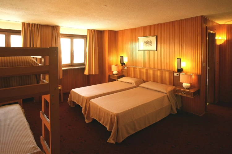 Standard Quadruple room