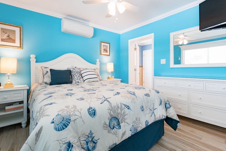 4 Bedrooms Cottage