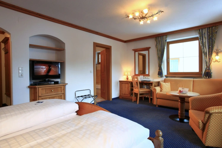 Deluxe Double room with mountain view
