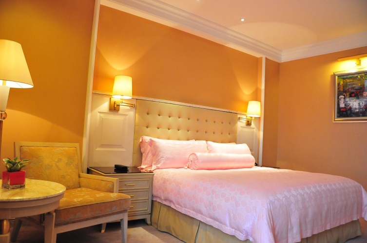 Bed in Dorm (female dorm)