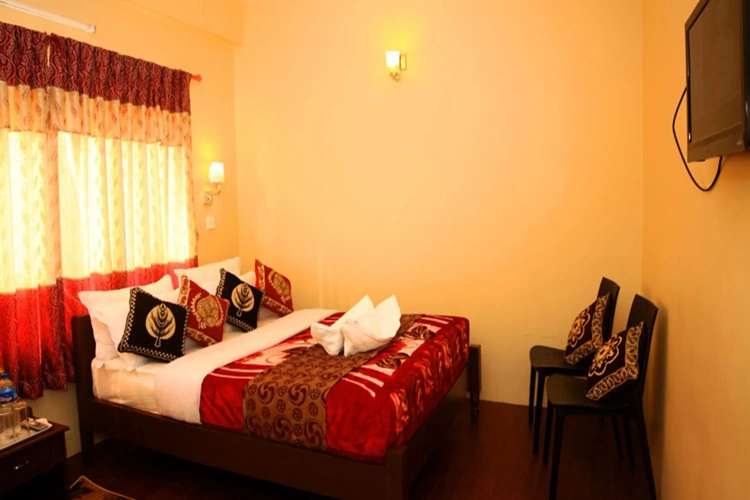 Royal Double room with lake view