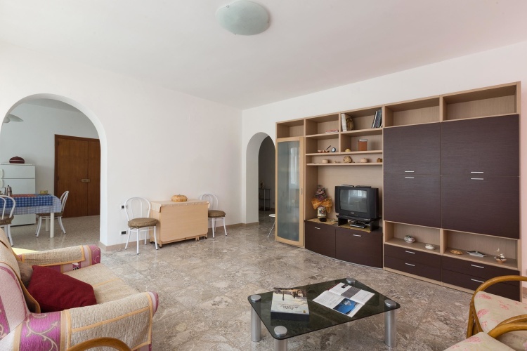 3 Bedrooms Standard Apartment