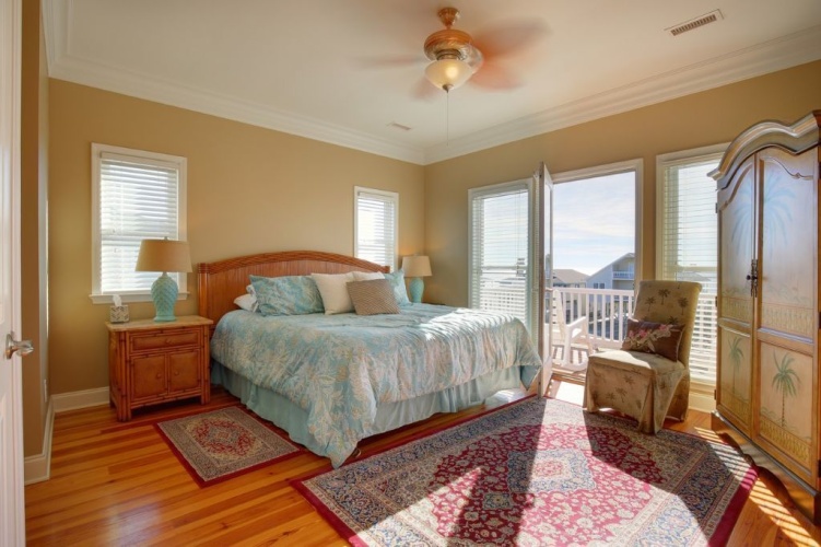 5 Bedrooms Cottage with balcony