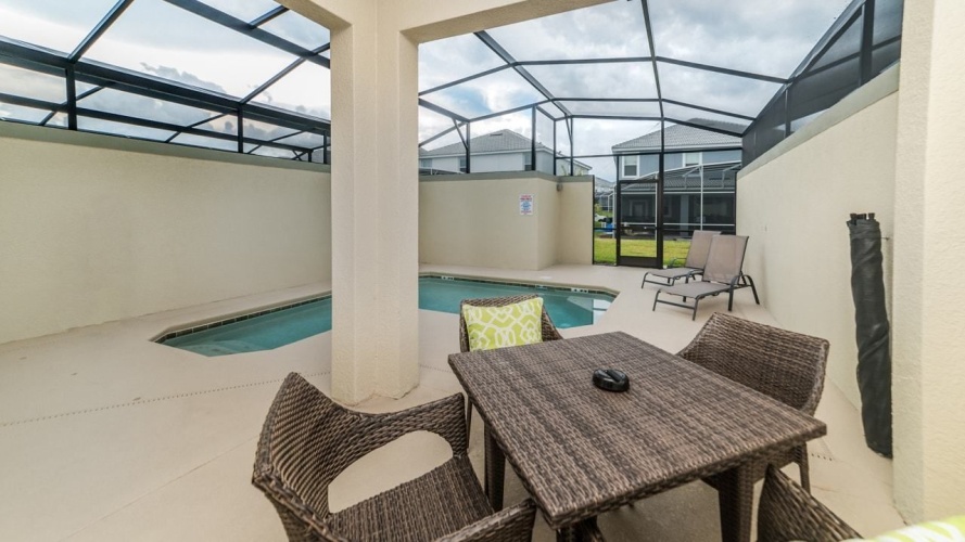 Standard Family room