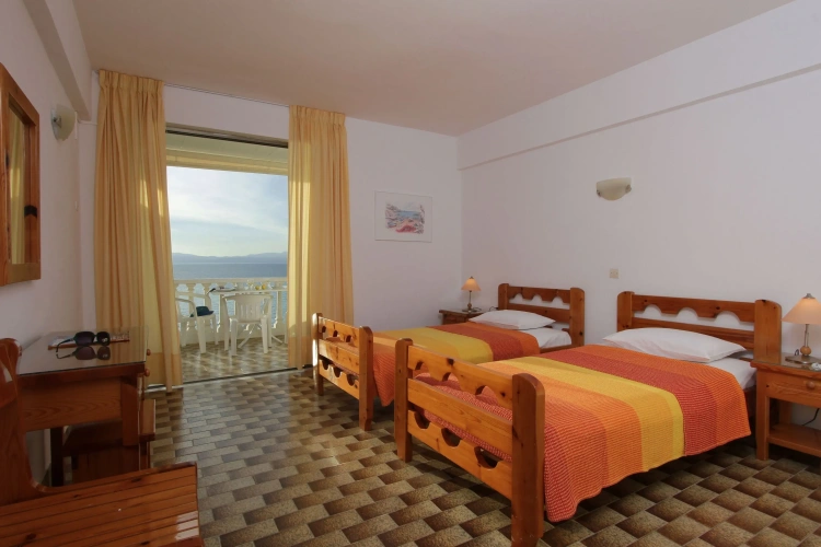 1 Bedroom Apartment with sea view