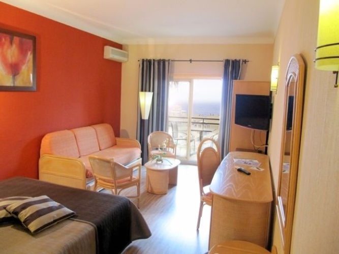 Superior room