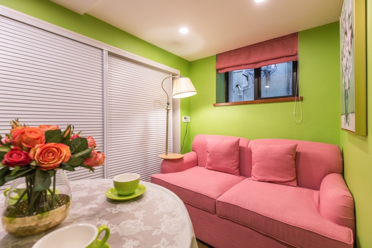 Comfort room