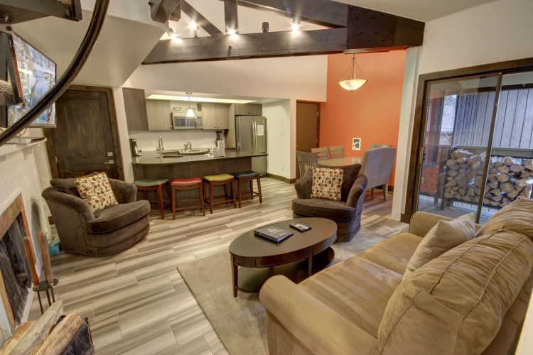 2 Bedrooms Apartment