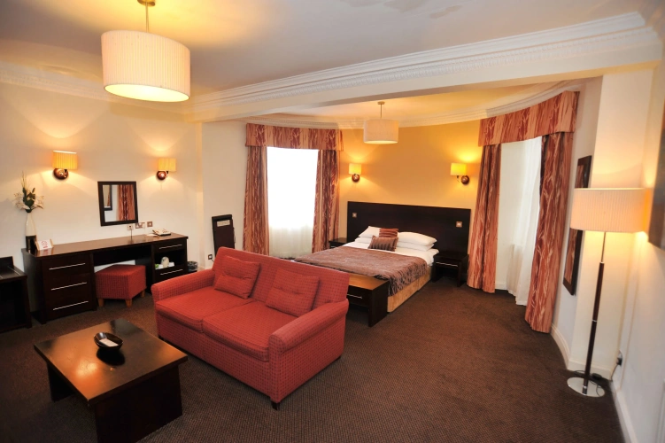 Standard Family room