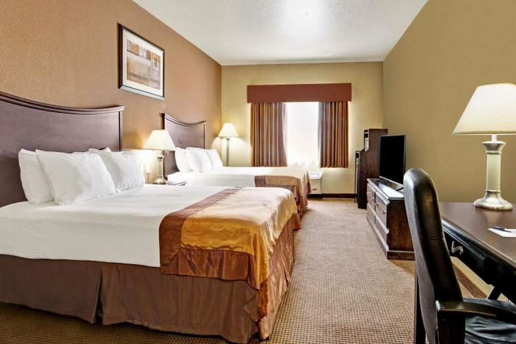 Standard Quadruple room