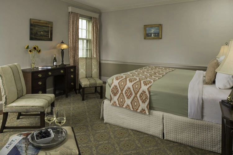 Superior Double room with balcony and with bay view