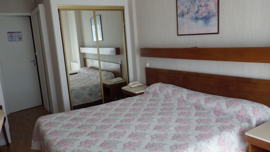 Superior Triple room with balcony and with sea view
