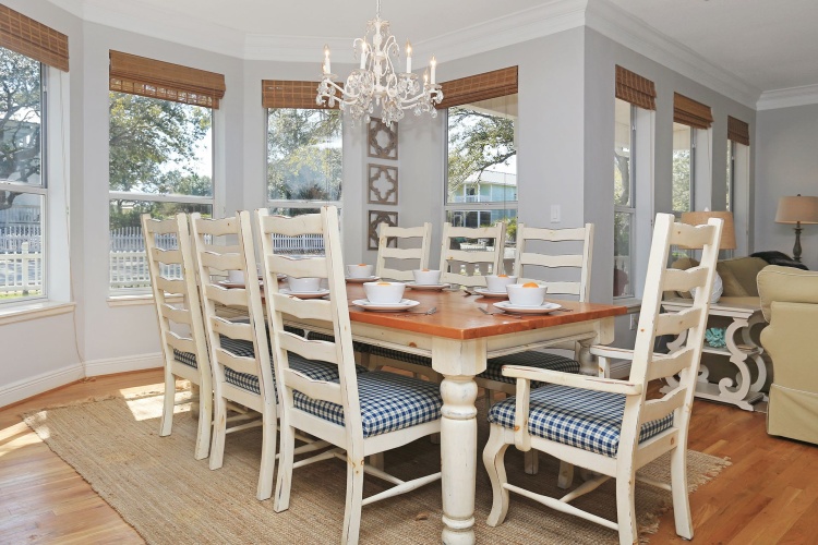 3 Bedrooms Cottage