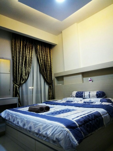 3 Bedrooms Apartment