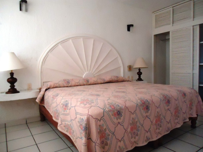 1 Bedroom Double Suite with city view