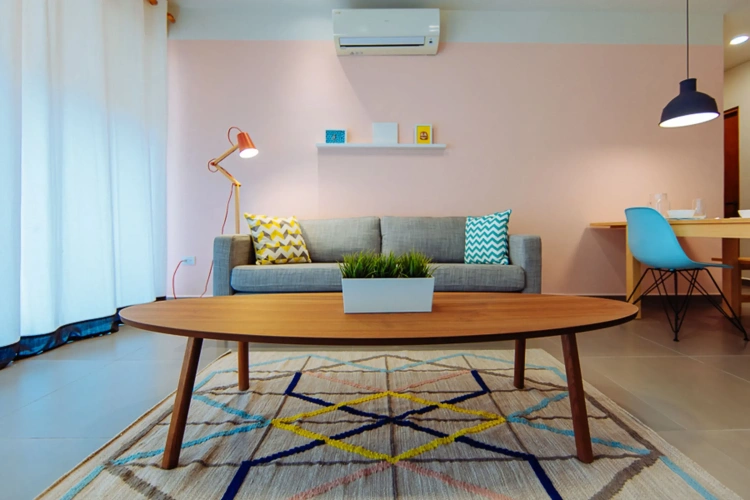 2 Bedrooms Apartment