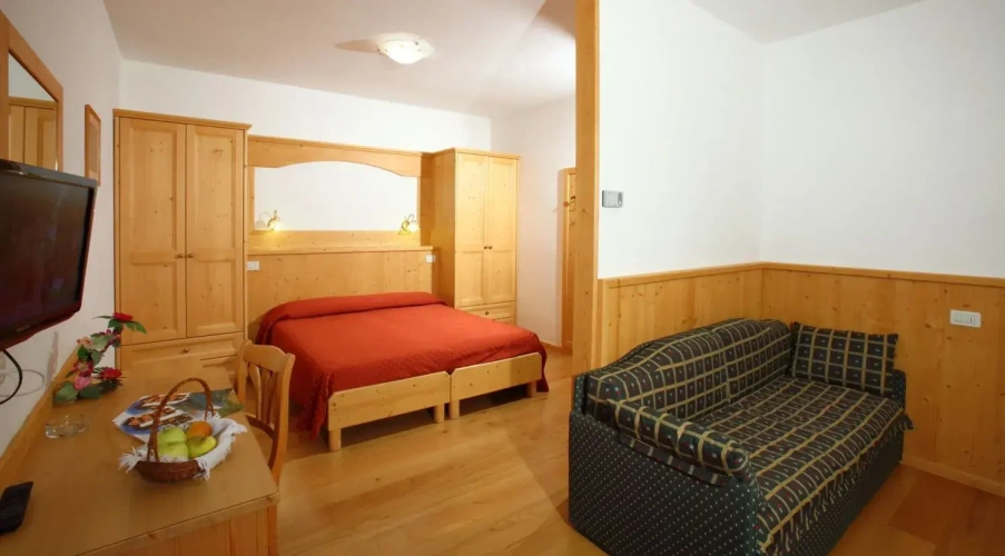 Economy Quadruple room