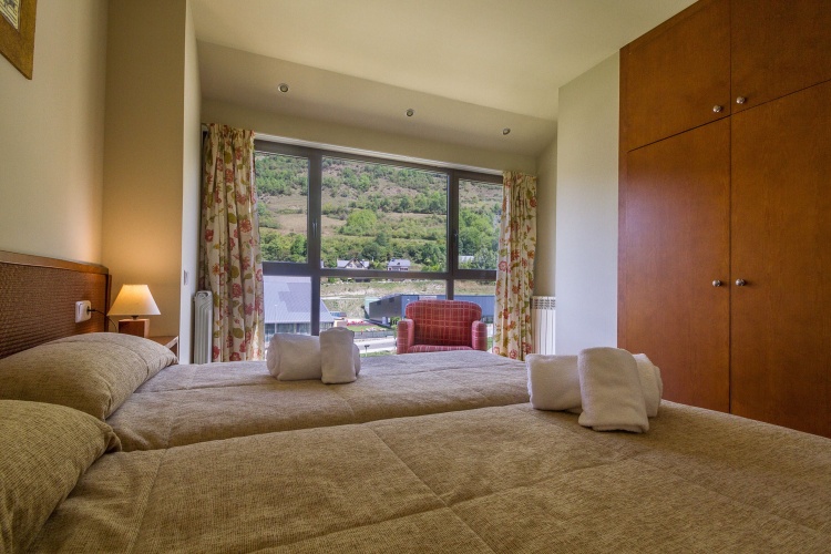 Standard Quadruple Family room