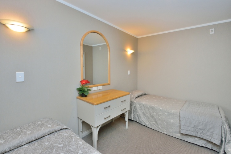 1 Bedroom Suite