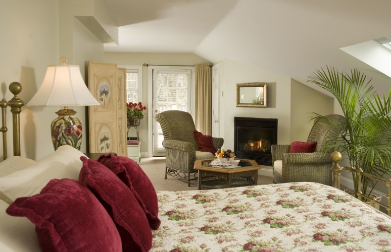 Deluxe Double Suite
