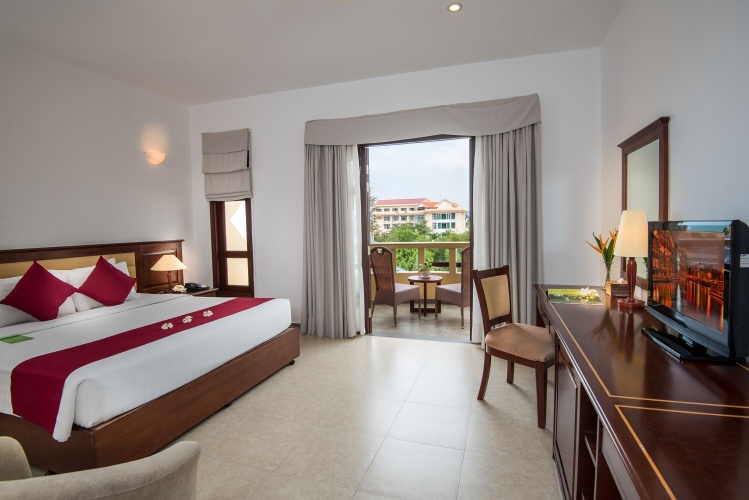 Deluxe room with ocean view
