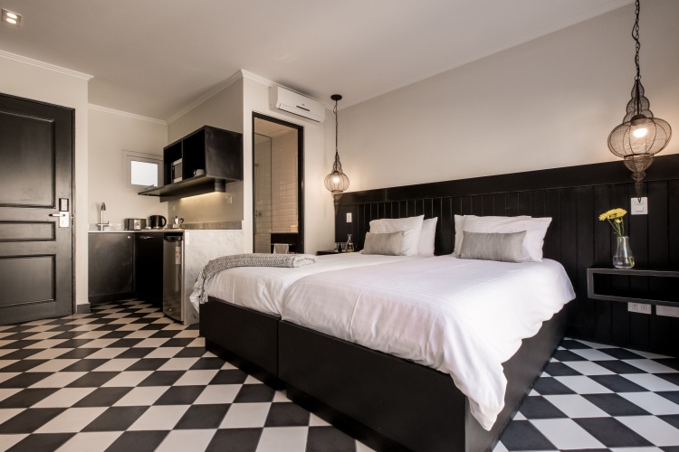 Standard Twin Apartment