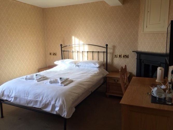 Standard Double room with river view
