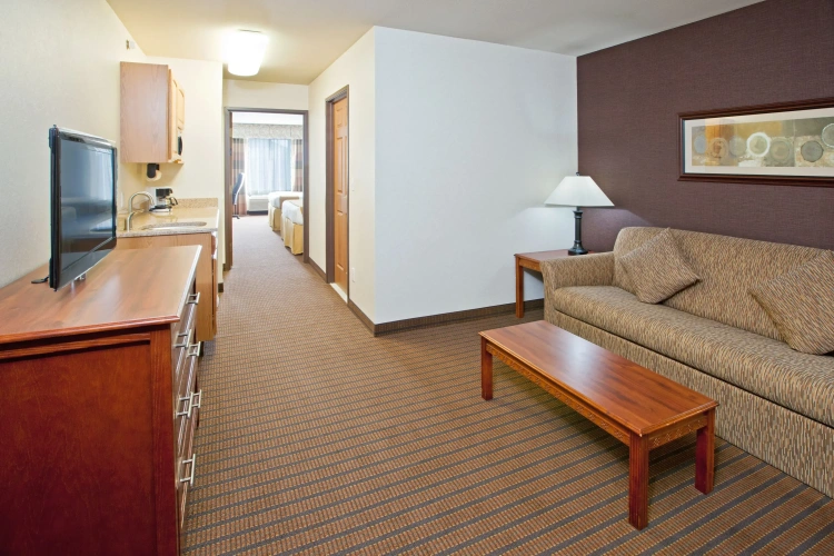 Quadruple Suite