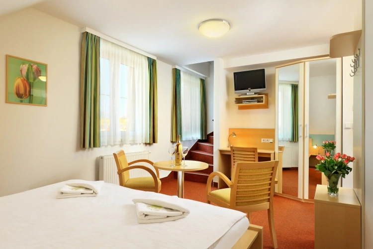 2 Bedrooms Standard Quadruple room