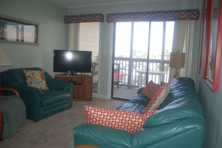 3 Bedrooms Villa with balcony