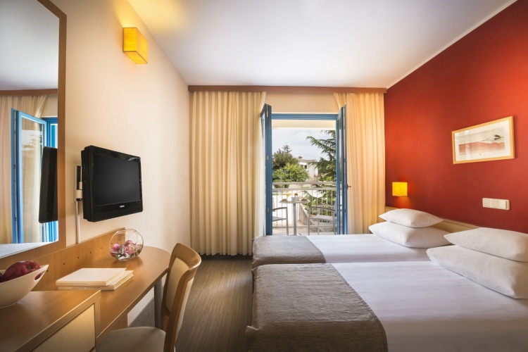 Superior room with balcony