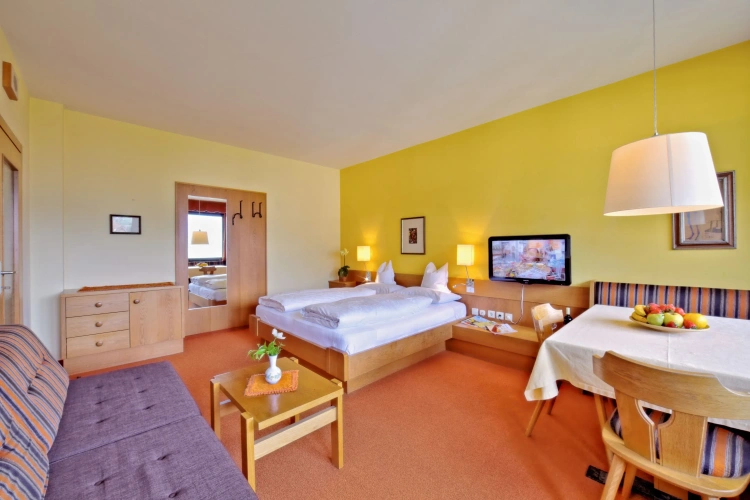 Grand Double room with balcony
