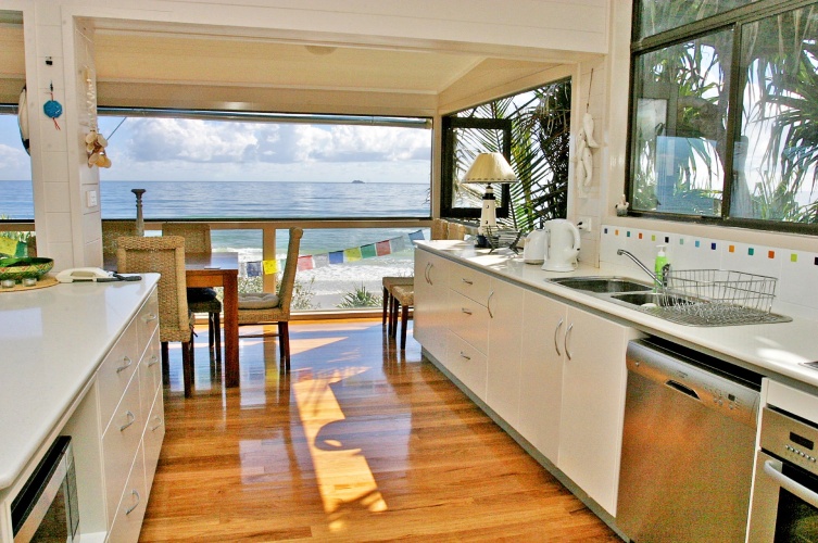 3 Bedrooms Deluxe Duplex room beachfront