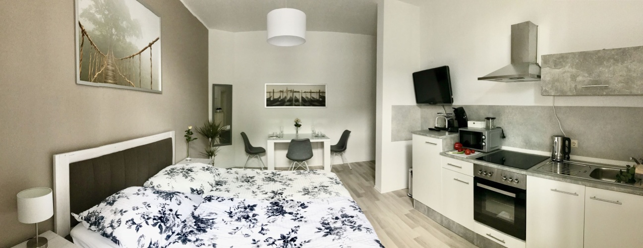 Deluxe Apartment