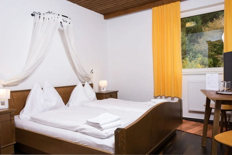 Standard Double room with garden view