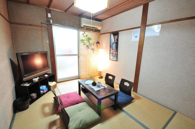 3 Bedrooms Cottage